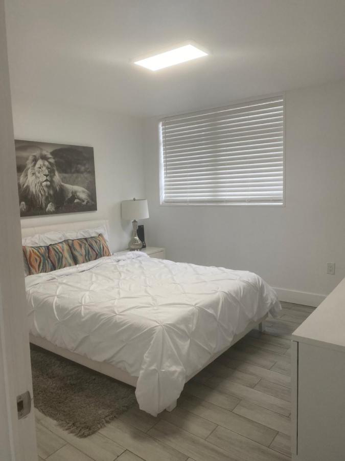 Modern & New,Excellent Location Miami Apartment Exterior photo