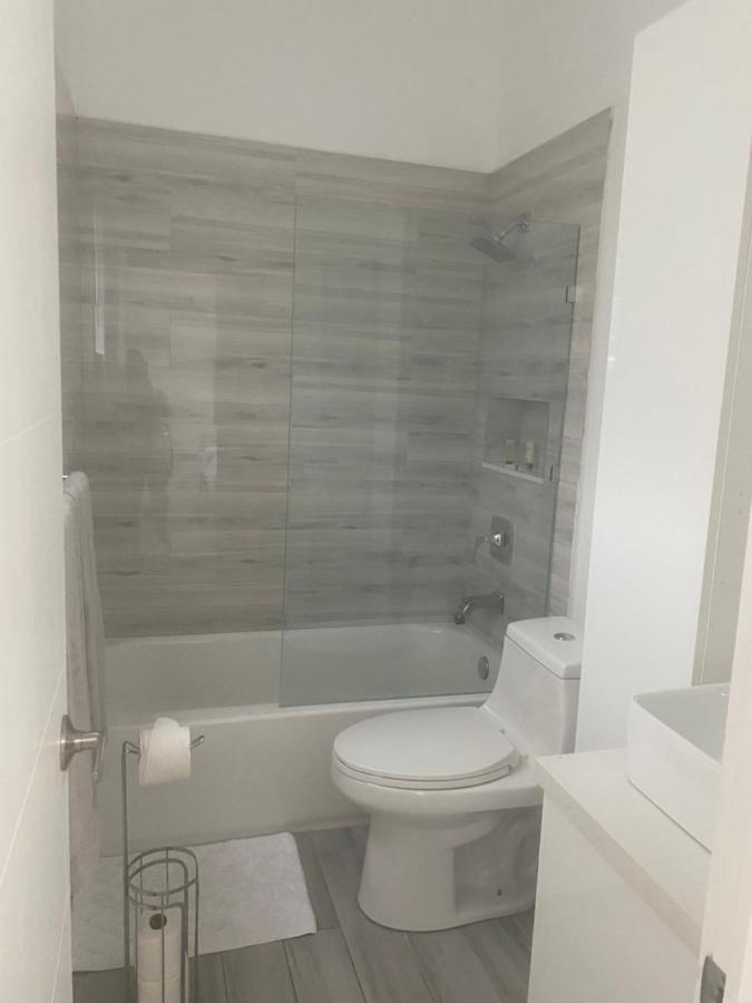 Modern & New,Excellent Location Miami Apartment Exterior photo