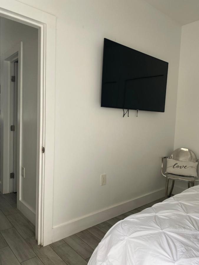 Modern & New,Excellent Location Miami Apartment Exterior photo